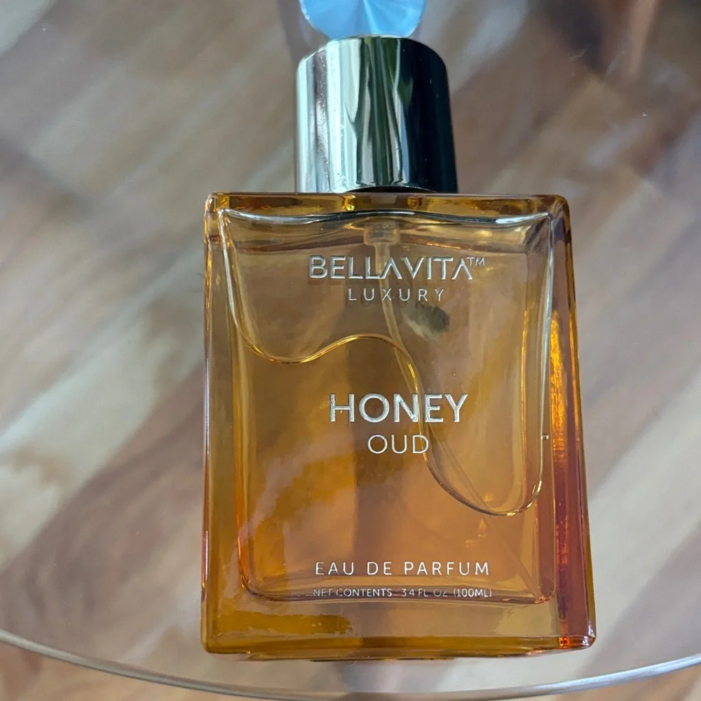 Bella Vita Honey Oud Eau de Parfum - Picture 2 of 2